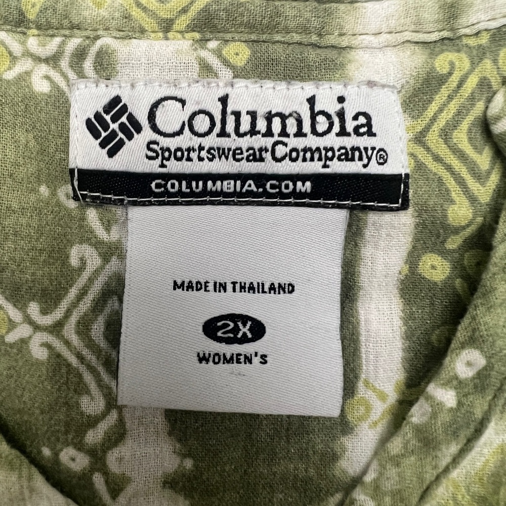 Columbia green/white V neck cotton pullover - size 2XL - Picture 3 of 6